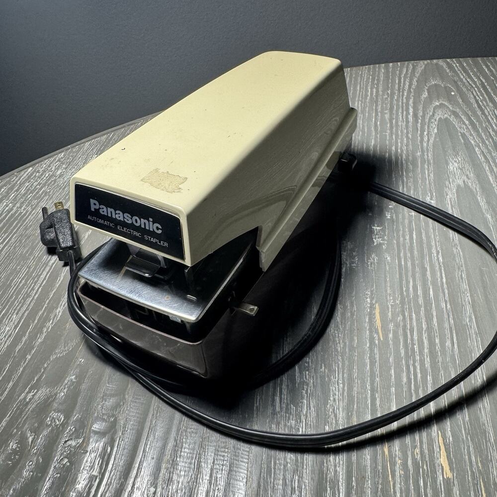 TESTED Panasonic Automatic Electric Stapler Model AS-202 Retro School Office Sta